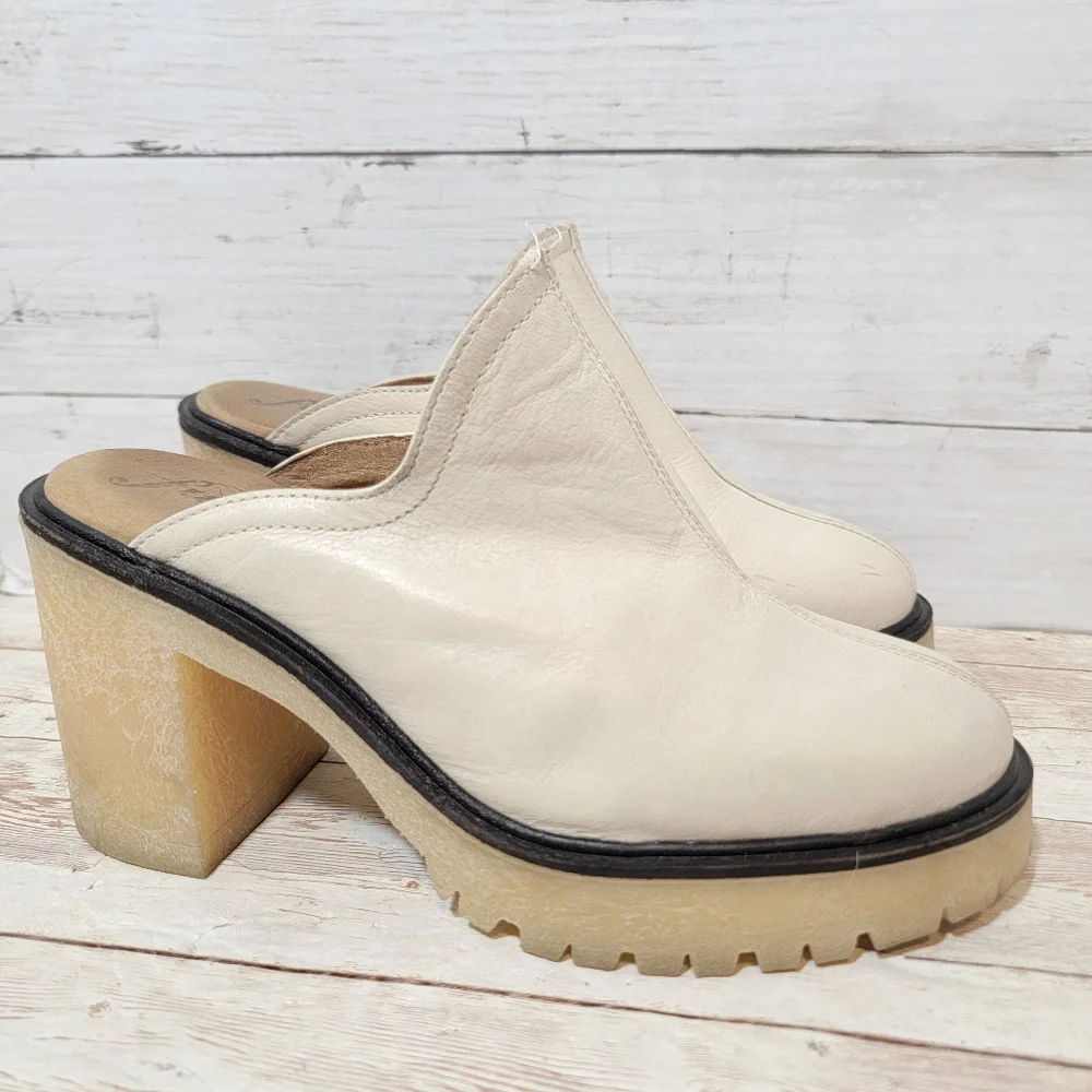Free People James Mules - Picture 2 of 12